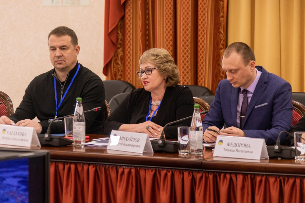 KUSL3793-втекст.jpg