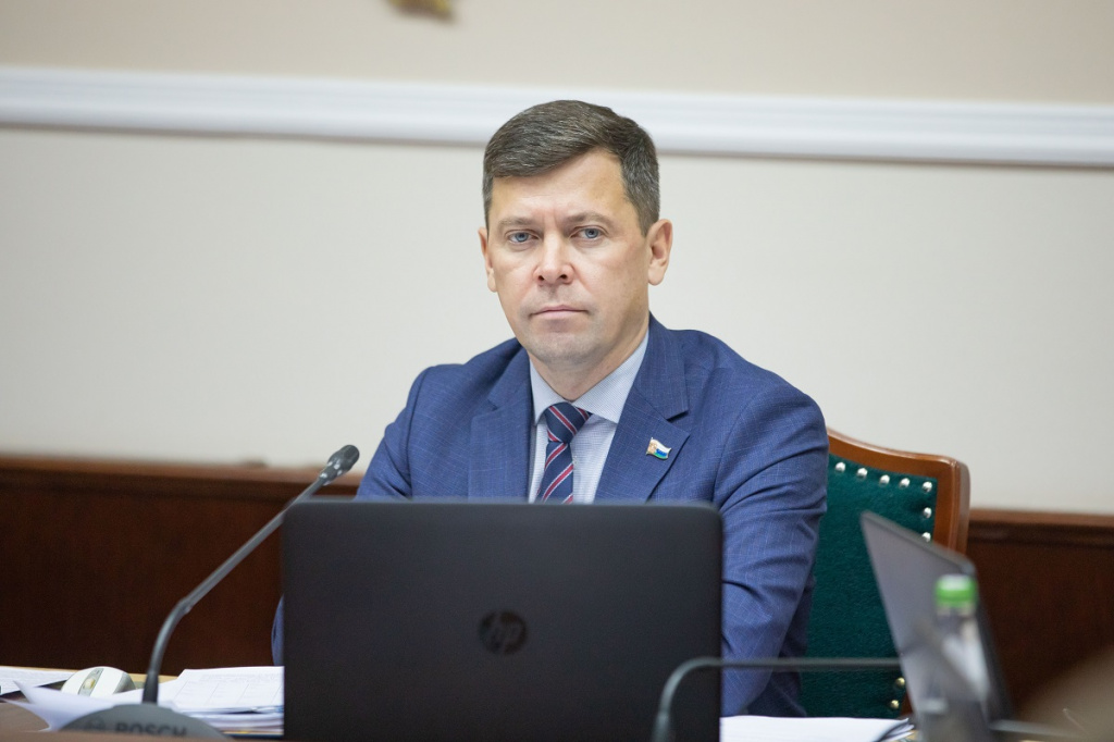 AIBR2917 2.jpg AIBR2917 2.jpg