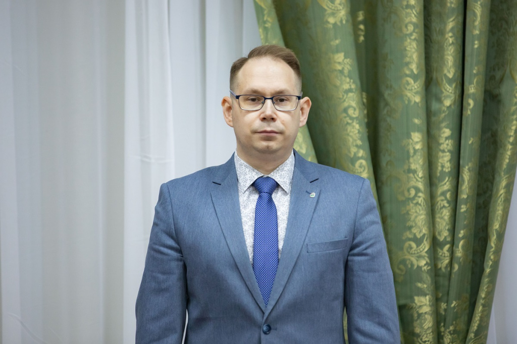 AIBR1965 2.jpg AIBR1965 2.jpg