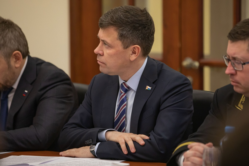 AIBR5184.jpg AIBR5184.jpg