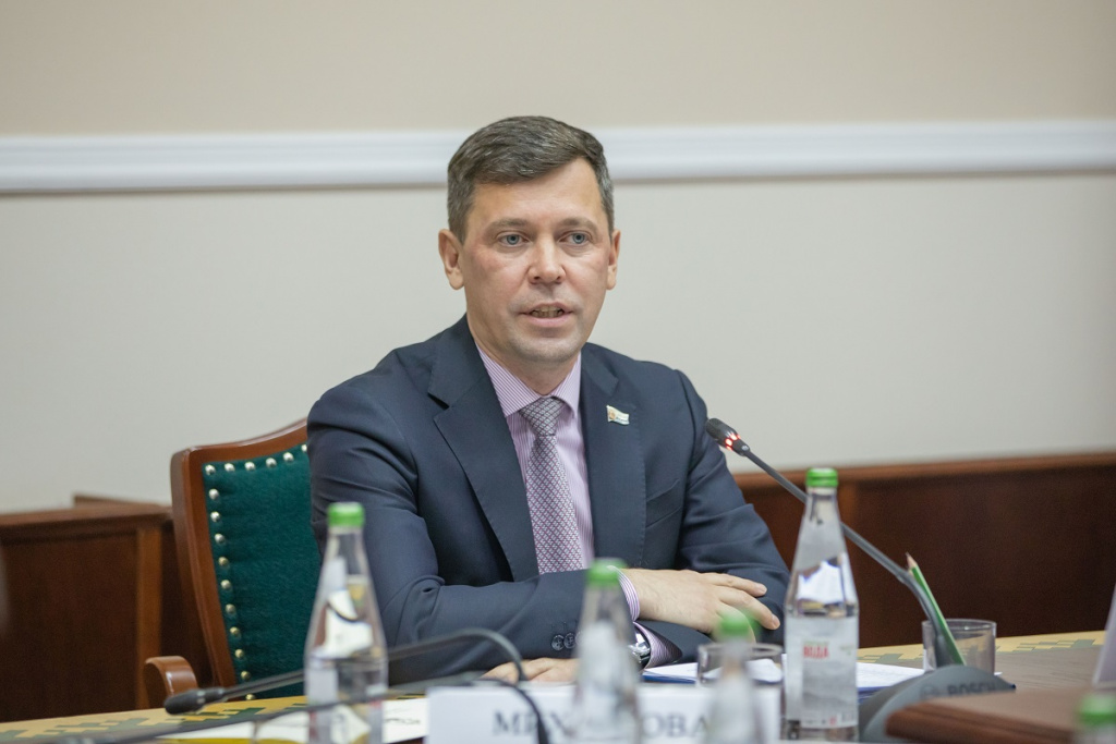 AIBR3626.jpg AIBR3626.jpg