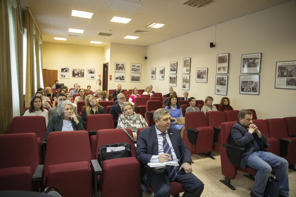 IIBR8217 2.jpg
