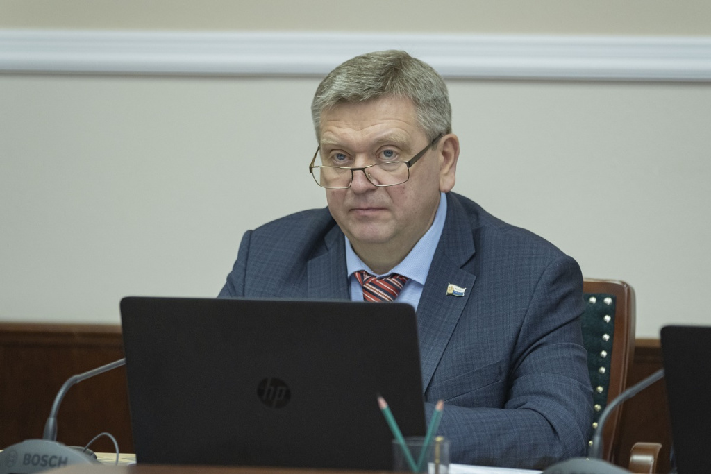 IIBR9861 2.jpg IIBR9861 2.jpg