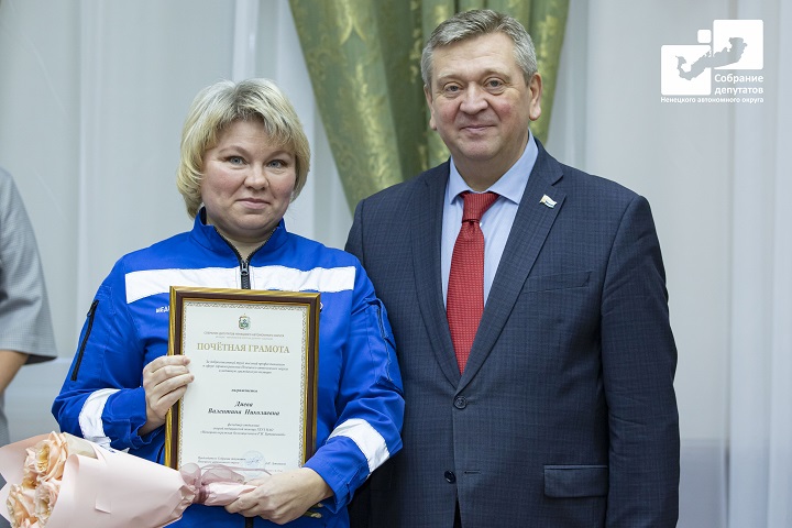 IIBR8574 2.jpg