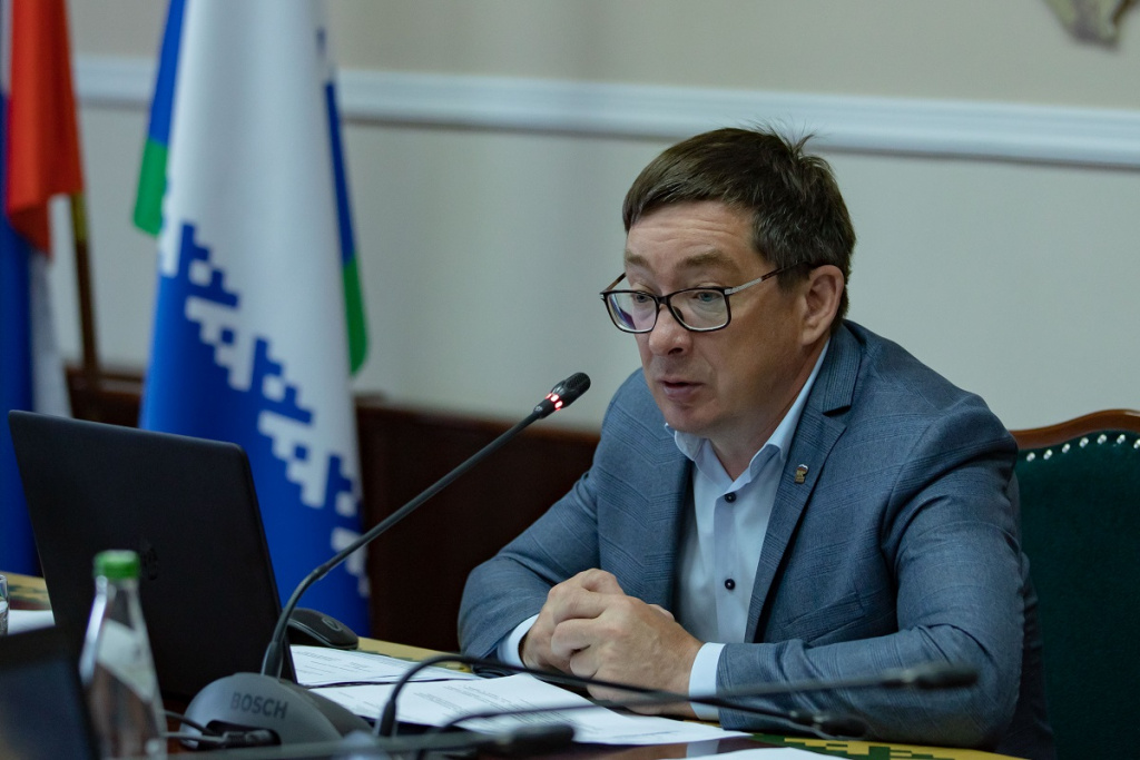 AIBR8443 2.jpg