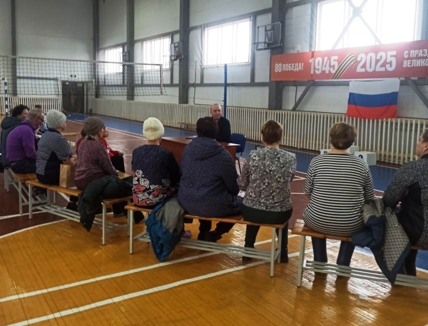 Михаил Райн в Нижней Пёше.jpg Михаил Райн в Нижней Пёше.jpg