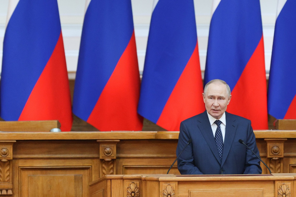 Prezident_Rossiiskoi_Federatsii_Vladimir_Putin(1).jpg Prezident_Rossiiskoi_Federatsii_Vladimir_Putin(1).jpg