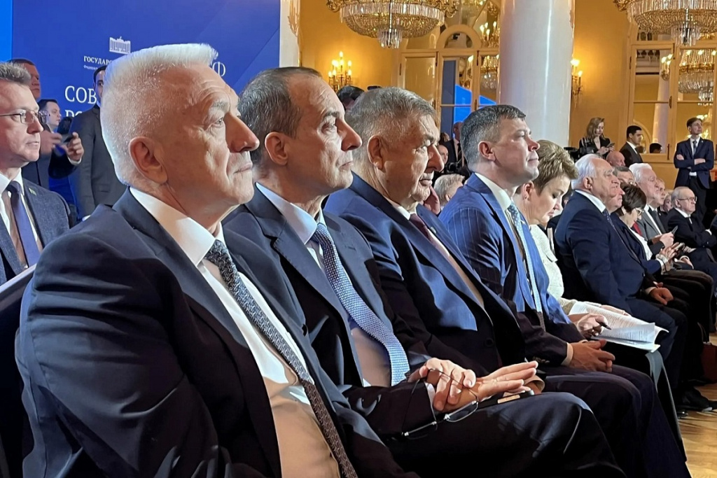 2.jpg 2.jpg