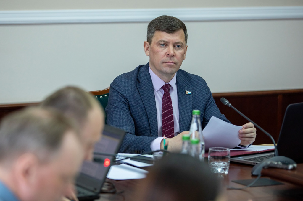 AIBR7575 2.jpg AIBR7575 2.jpg